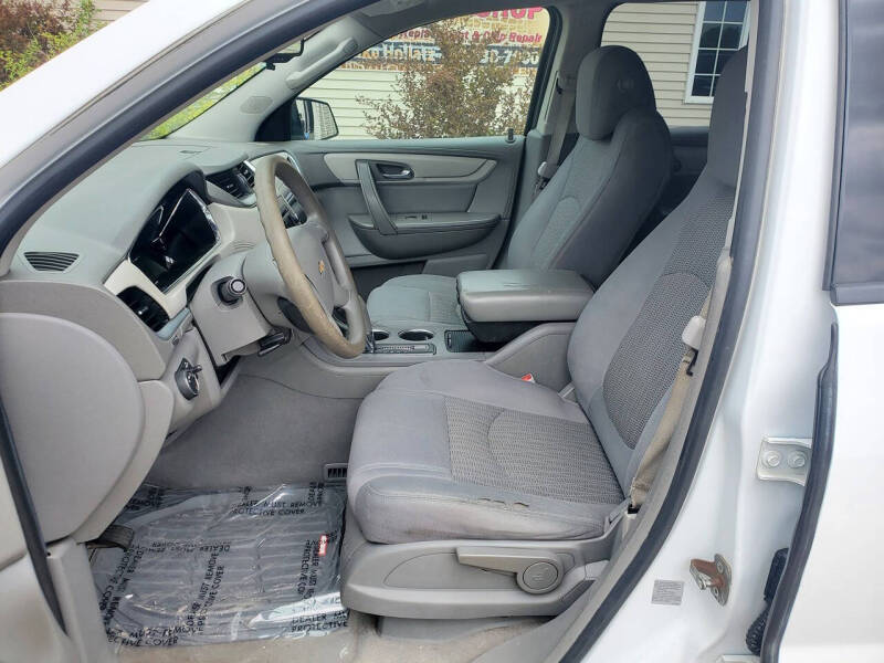 2016 Chevrolet Traverse LS
