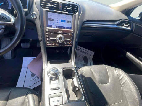 2020 Ford Fusion Energi Titanium