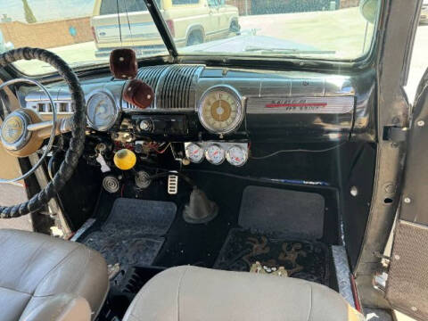 1948 Ford Super Deluxe