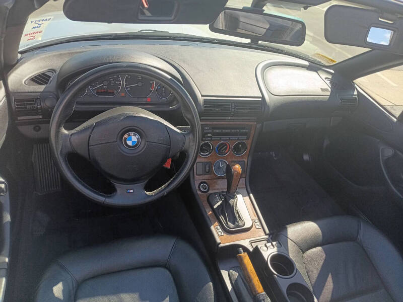 2002 BMW Z3 2.5i