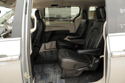 2021 Chrysler Pacifica Touring L