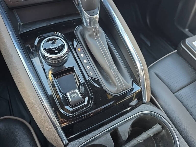 2023 GMC Canyon Denali