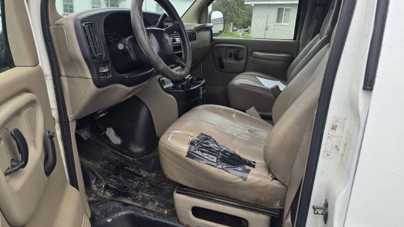 2002 Chevrolet Express 2500