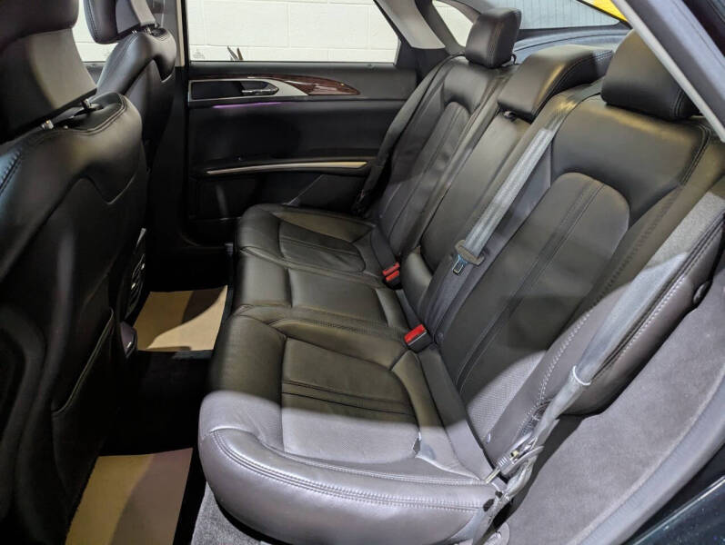 2014 Lincoln MKZ
