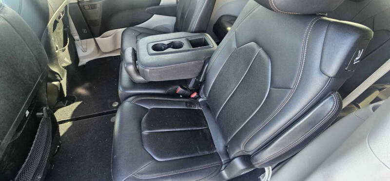 2018 Chrysler Pacifica Touring L