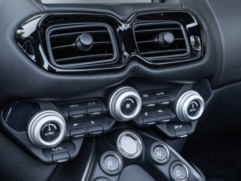 2021 Aston Martin Vantage