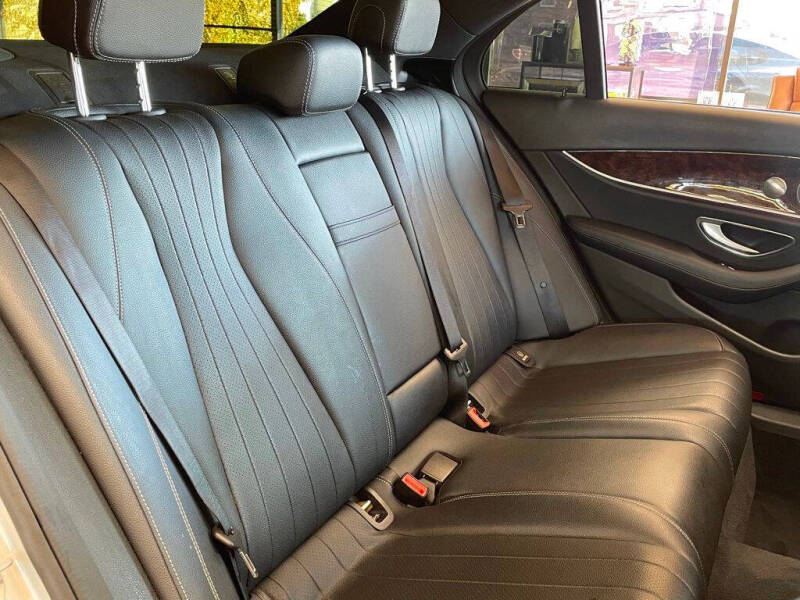 2017 Mercedes-Benz E-Class E 300 4MATIC