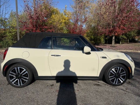 2017 MINI Convertible Cooper