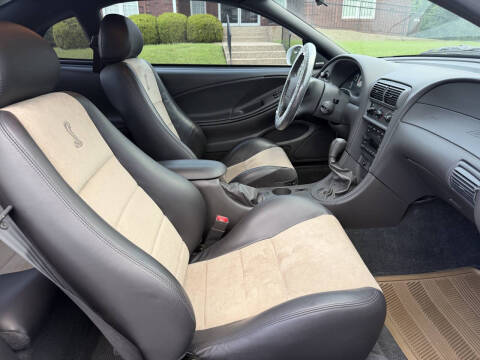2003 Ford Mustang SVT Cobra