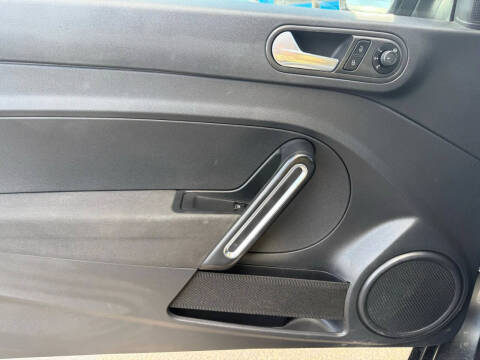 2016 Volkswagen Beetle 1.8T S