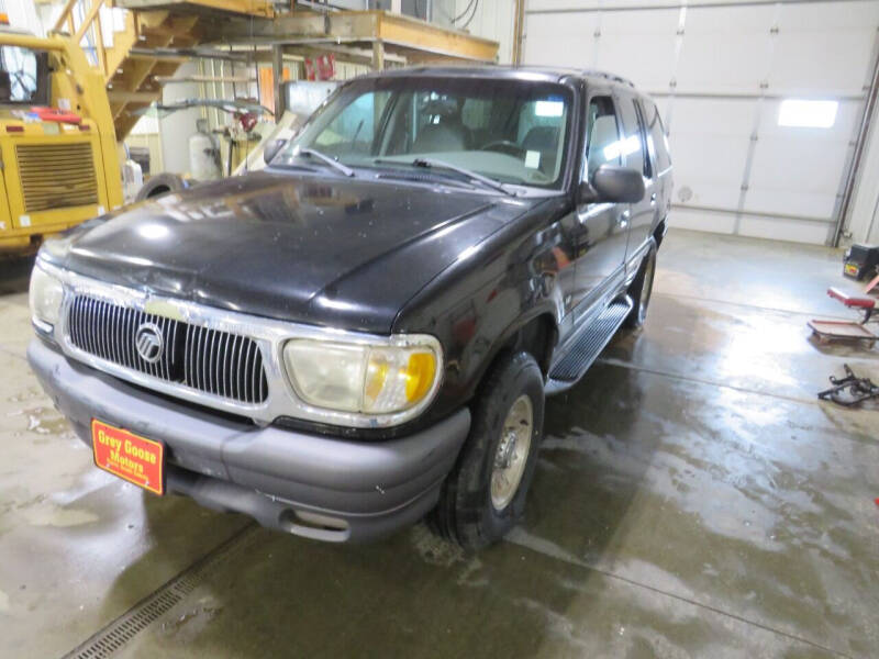 1998 Mercury Mountaineer for sale at Grey Goose Motors in Pierre SD