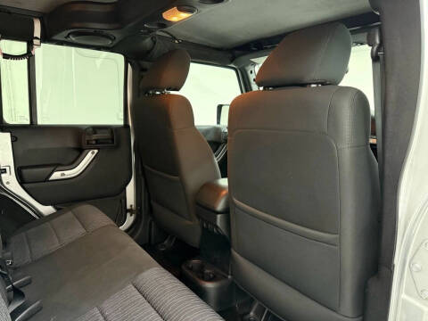 2011 Jeep Wrangler Unlimited Sahara