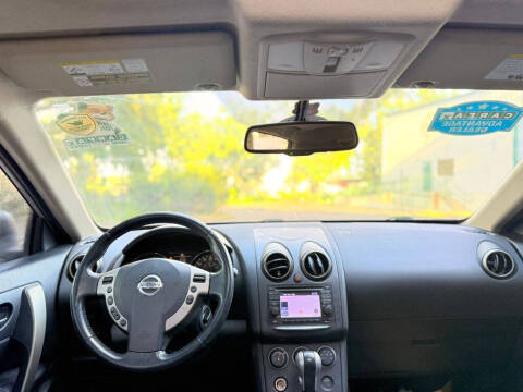 2013 Nissan Rogue SV w/SL Package