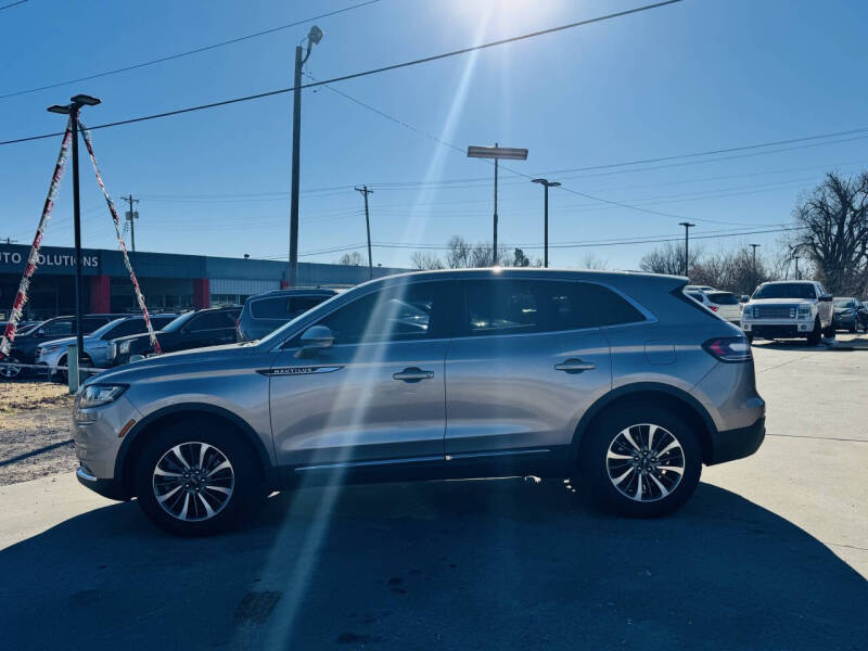 2021 Lincoln Nautilus Standard