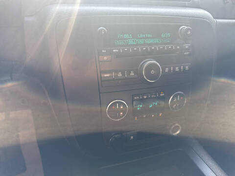 2010 Chevrolet Avalanche LS