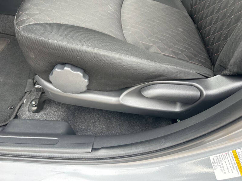2021 Mitsubishi Mirage ES