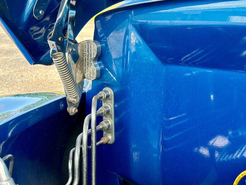 1948 Ford Super Deluxe