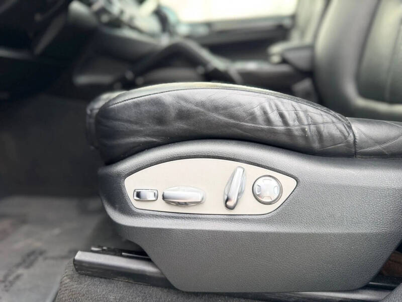 2012 Porsche Cayenne Tiptronic