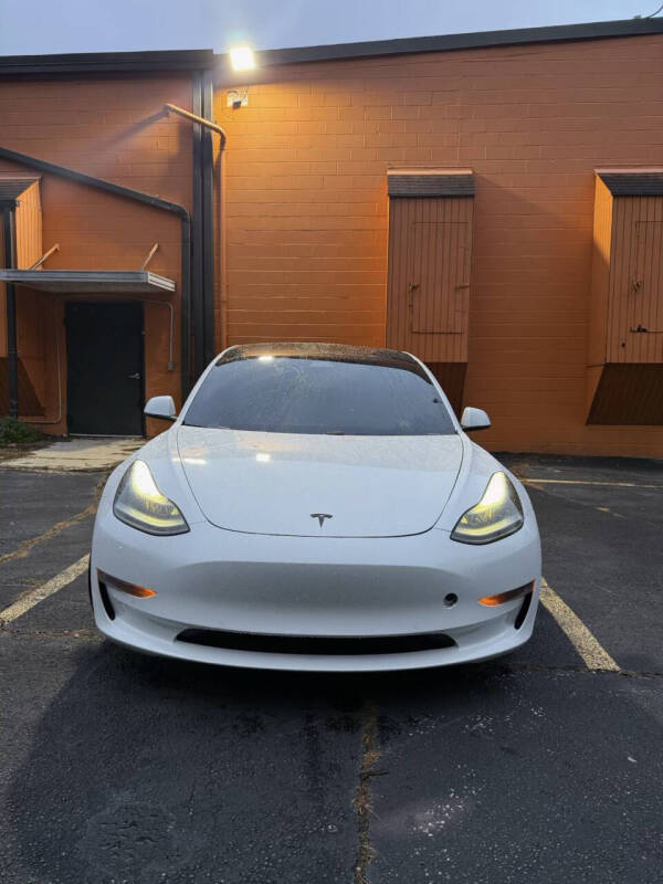 2021 Tesla Model 3 Standard Range Plus