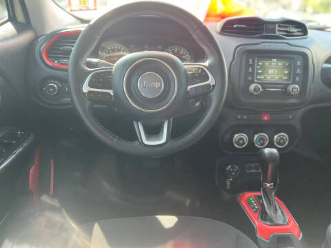 2015 Jeep Renegade Trailhawk