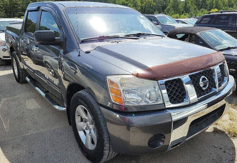 2006 Nissan Titan for sale at Dixie Motors Inc. in Northport AL