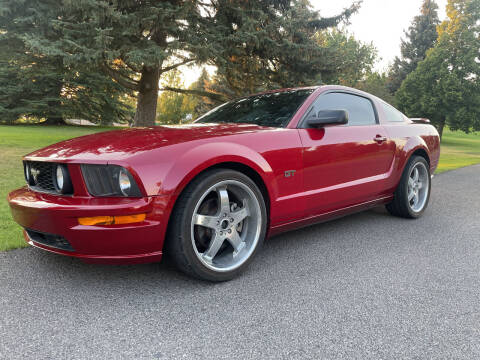 2008 Ford Mustang for sale at BELOW BOOK AUTO SALES in Idaho Falls ID