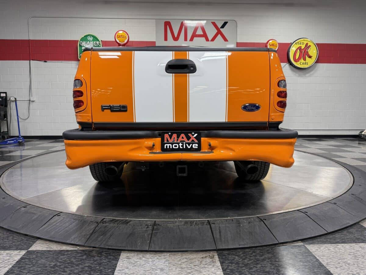 2003 Ford F-150 26