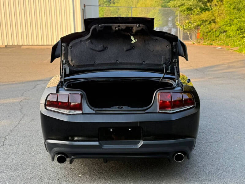 2011 Ford Mustang GT Premium