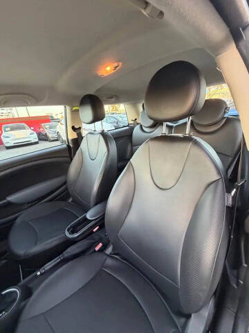 2012 MINI Cooper Hardtop