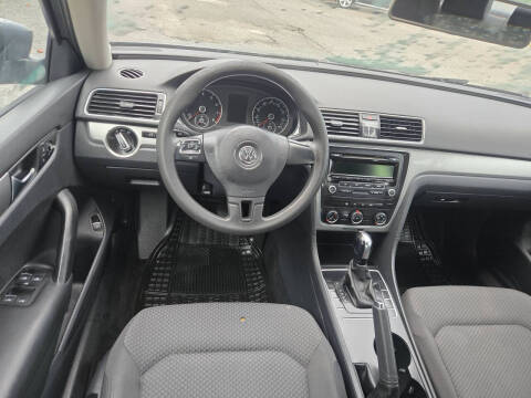 2013 Volkswagen Passat