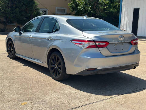 2020 Toyota Camry LE
