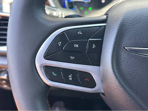 2023 Chrysler Pacifica Plug-In Hybrid Pinnacle