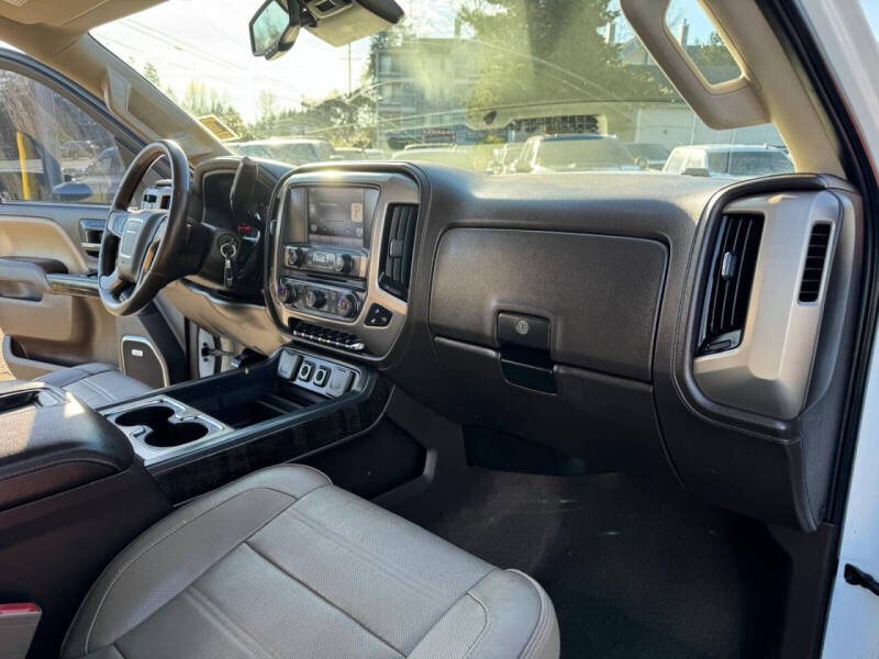 2015 GMC Sierra 2500HD Denali
