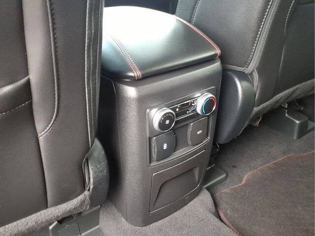 2024 Ford Explorer ST-Line