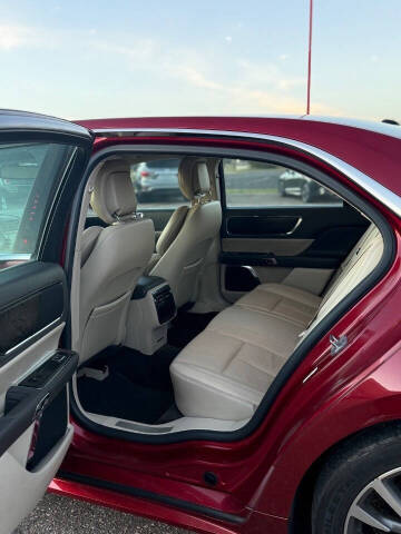 2017 Lincoln Continental Select