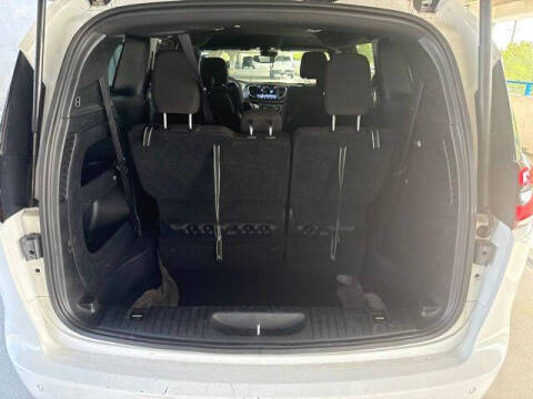 2024 Chrysler Pacifica Touring