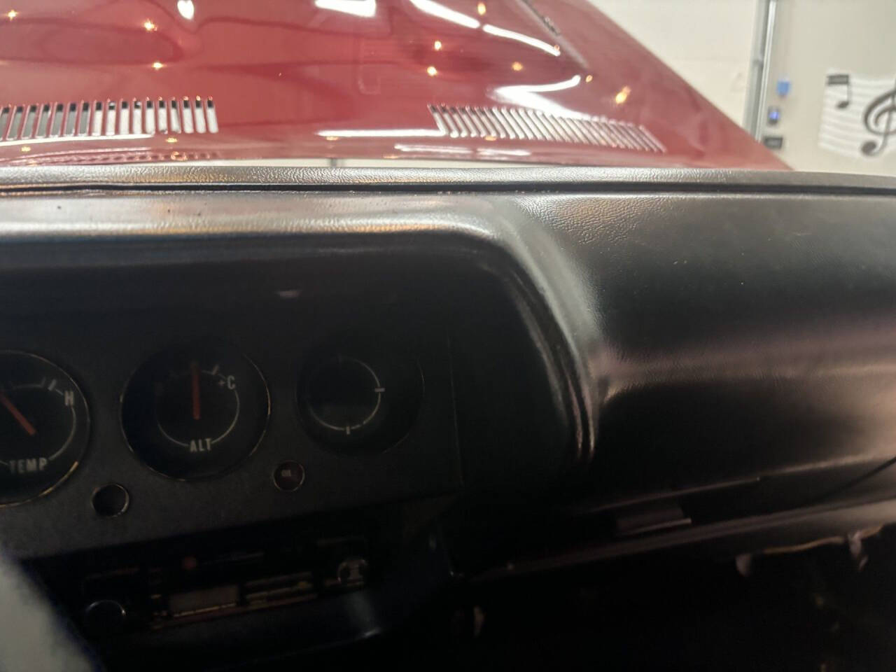 1973 Plymouth Cuda 25