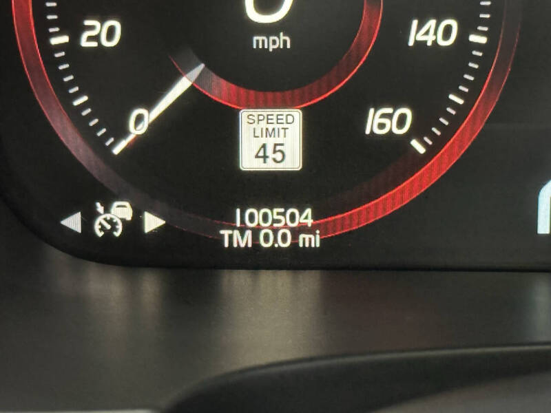 2018 Volvo S90 T5 Momentum