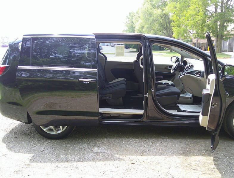 2018 Chrysler Pacifica Touring Plus