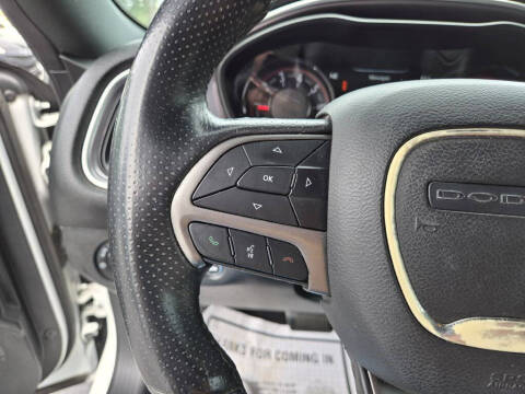 2019 Dodge Challenger SXT