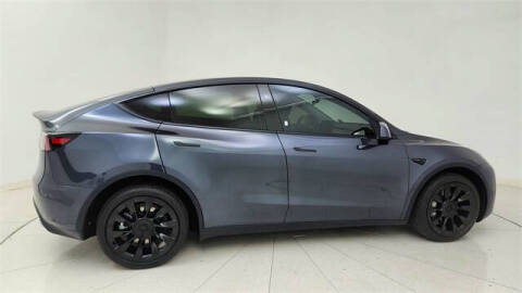 2025 Tesla Model Y Long Range