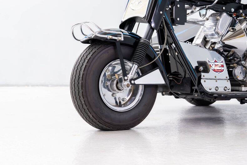 1963 Cushman Silver Eagle