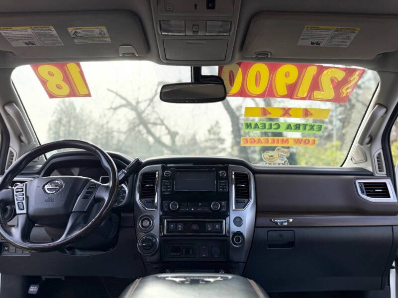 2018 Nissan Titan Platinum Reserve