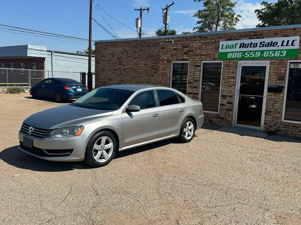 2013 Volkswagen Passat for sale at LEAF AUTO SALE LLC in Lubbock, TX