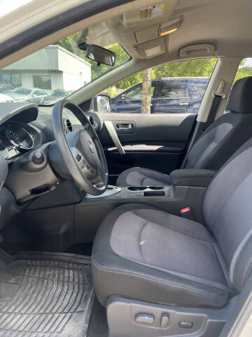 2013 Nissan Rogue SV