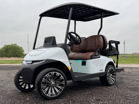 2026 E-Z-GO RXV 4
