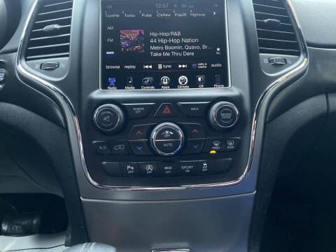 2017 Jeep Grand Cherokee Altitude