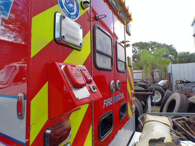 2016 Freightliner M2 106