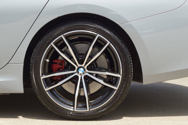 2023 BMW 3 Series 330i