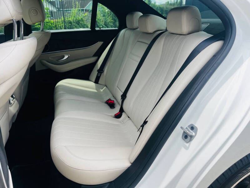 2019 Mercedes-Benz E-Class E 300